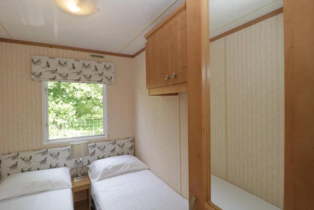 The Nest - Family Friendly Caravan Nr Glastonbury & Street Somerton  Buitenkant foto